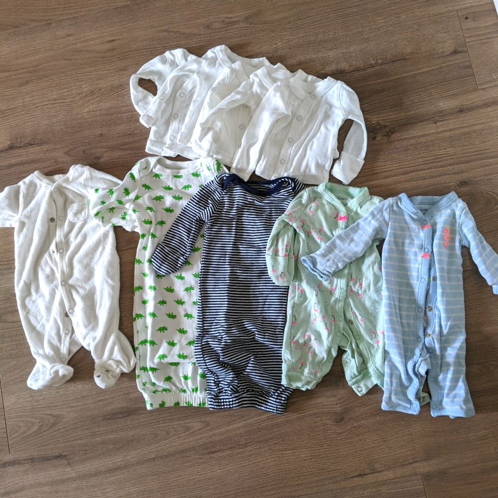 13 pc Carter's Newborn / Preemie bundle set